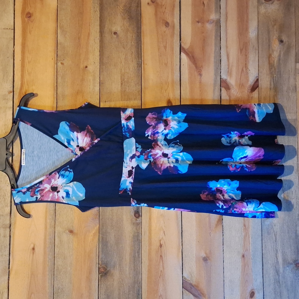 Guberry Dress Size M